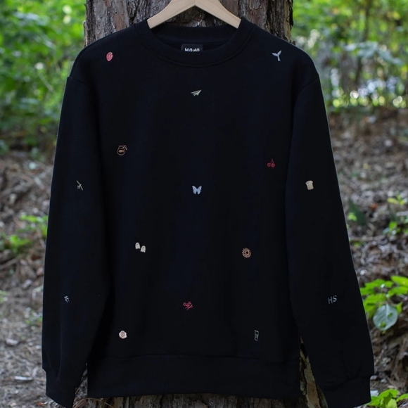 Harry Styles charm sweat shirt - Picture 2 of 4